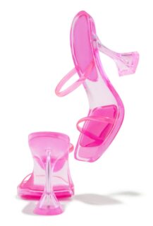 erianna-clear-Socials2023340408_1024x1024@2x